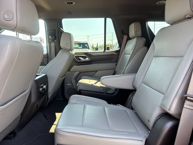 Used 2022 GMC Yukon SLT RWD image 11