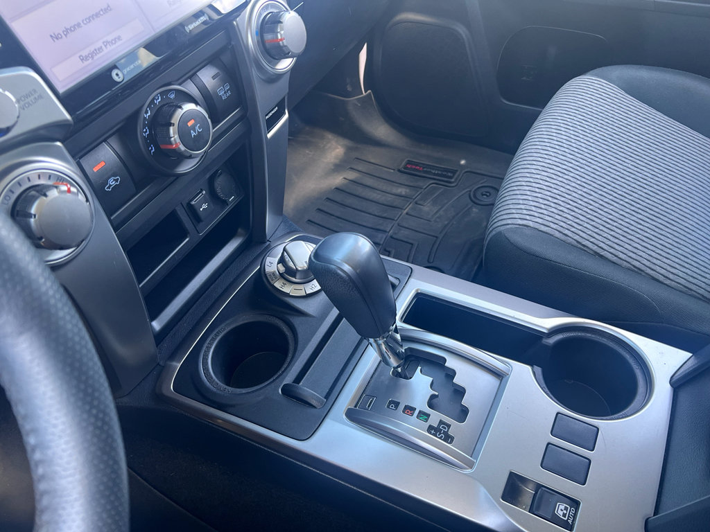 Used 2023 Toyota 4Runner SR5 AWD/4WD image 23