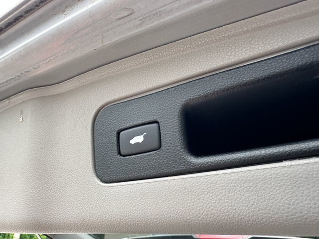 Used 2012 Honda Odyssey Touring image 34