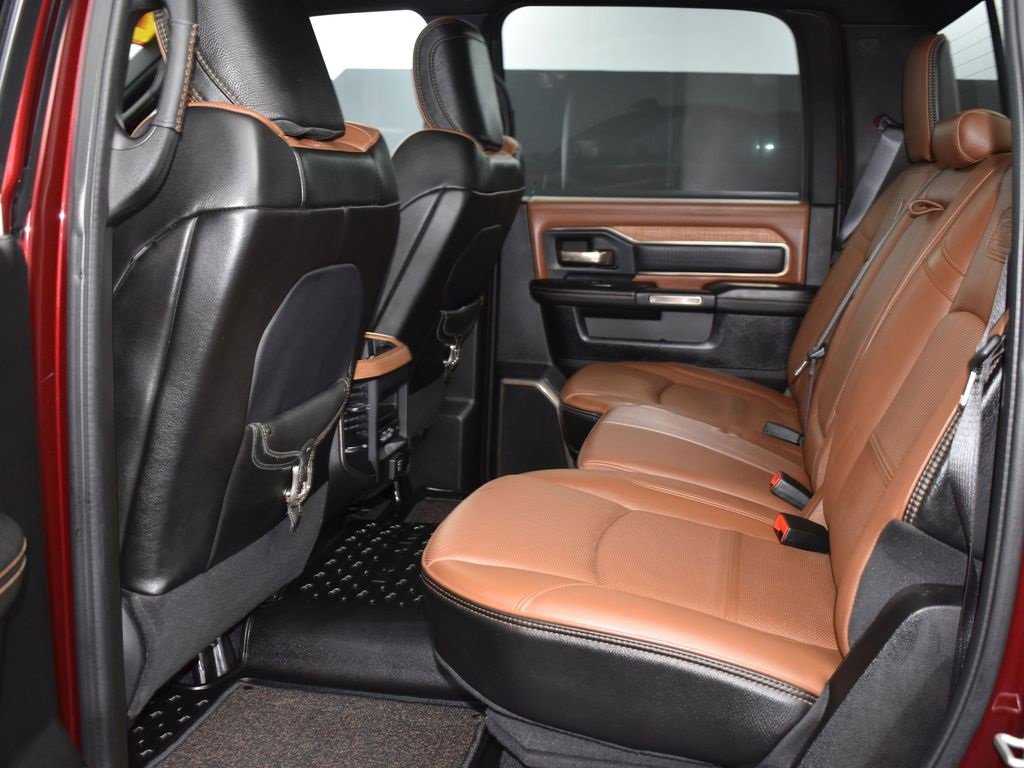 Used 2020 RAM 3500 Limited image 11