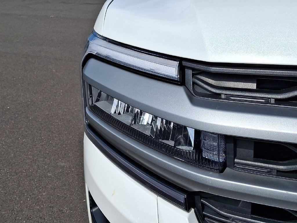 Used 2024 Ford Expedition XLT AWD/4WD image 12