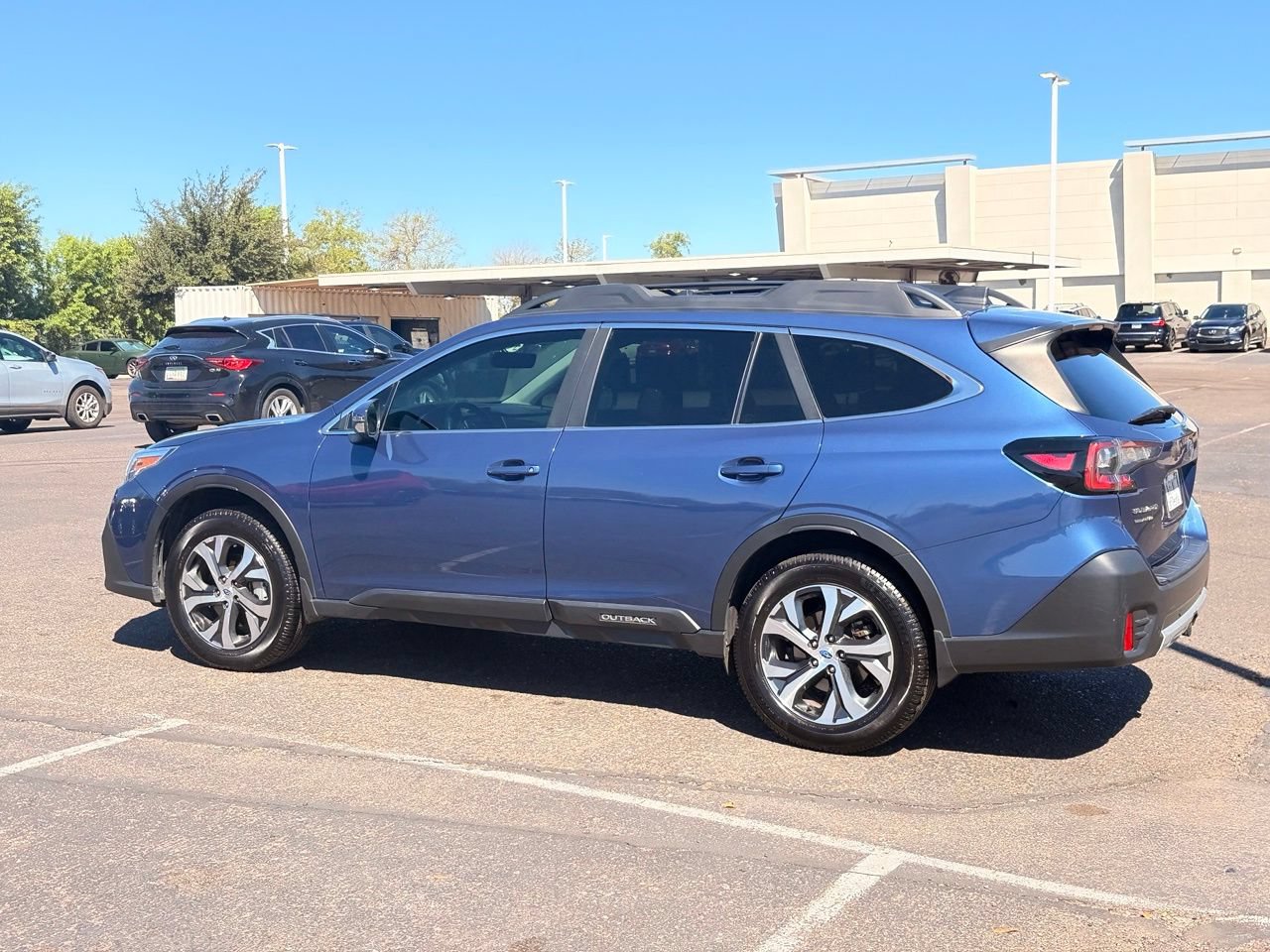 Used 2021 Subaru Outback Limited w/ Popular Package #2 AWD/4WD image 4