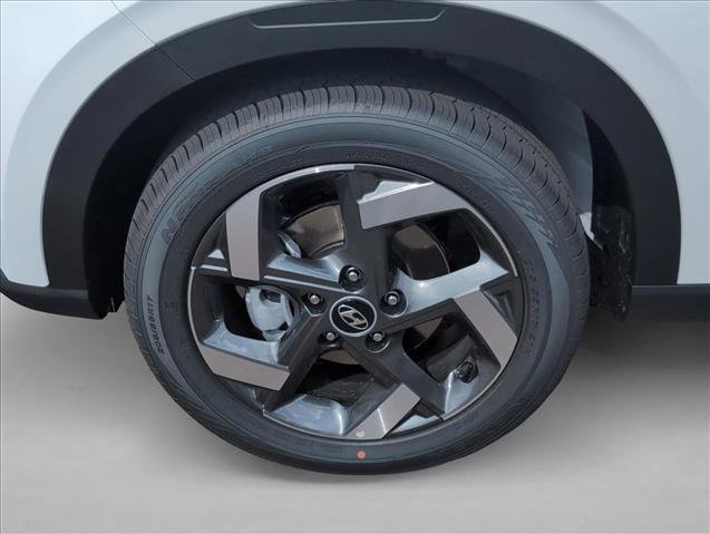 New 2026 Hyundai Venue SEL FWD image 10