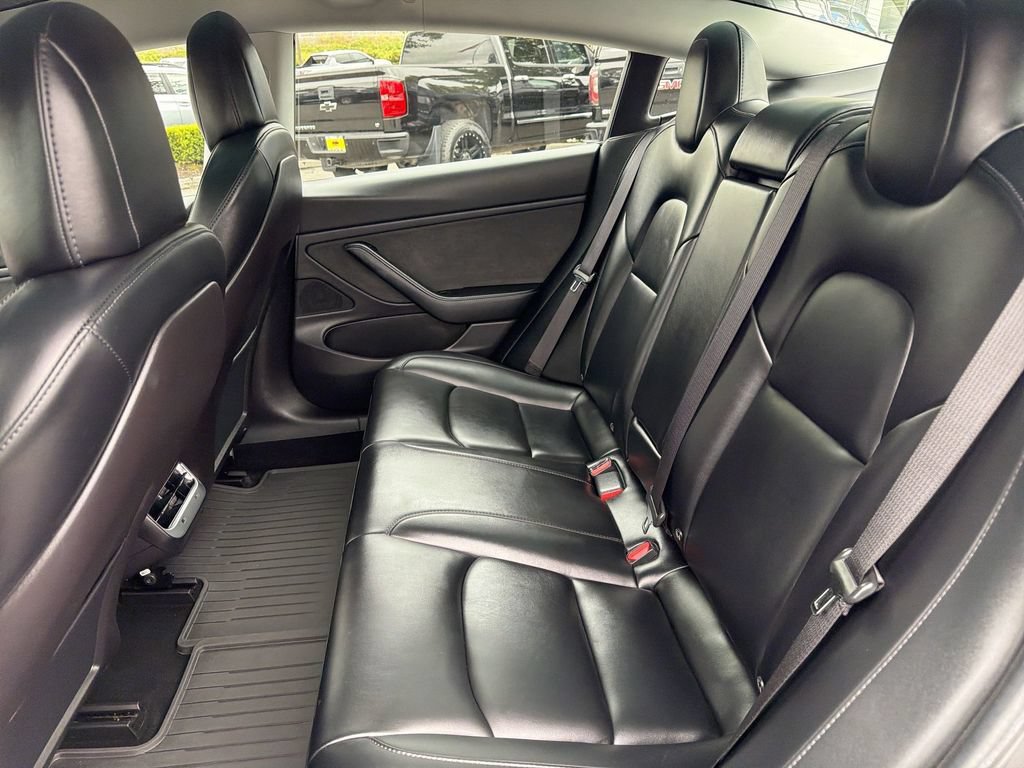 Used 2019 Tesla Model 3 Standard Range Plus RWD image 24