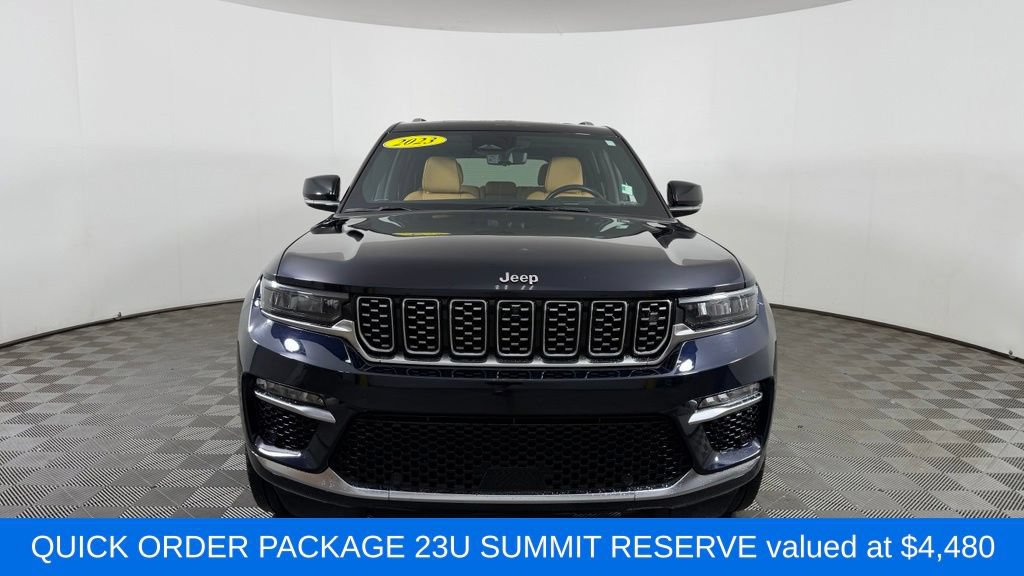 Used 2023 Jeep Grand Cherokee Summit AWD/4WD video 2