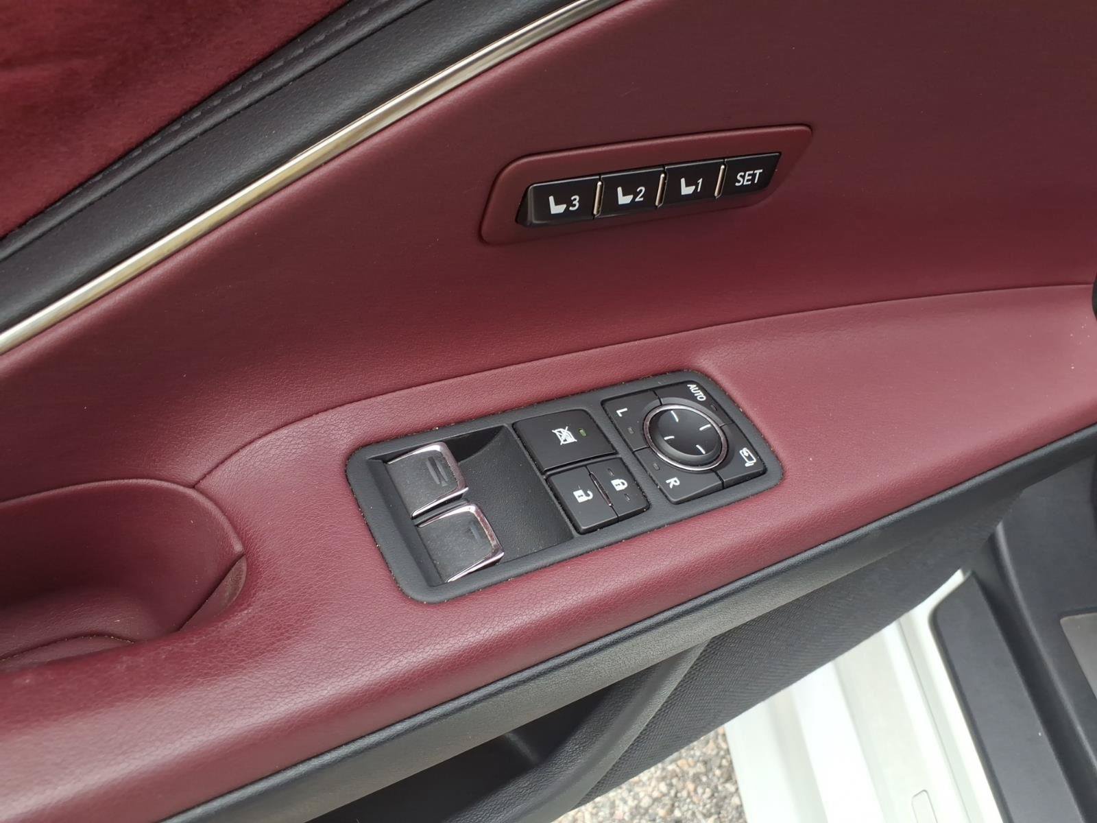 Used 2018 Lexus LC 500 Coupe RWD image 21