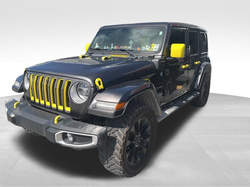 Used 2022 Jeep Wrangler Unlimited Sahara w/ Safety Group AWD/4WD image 9