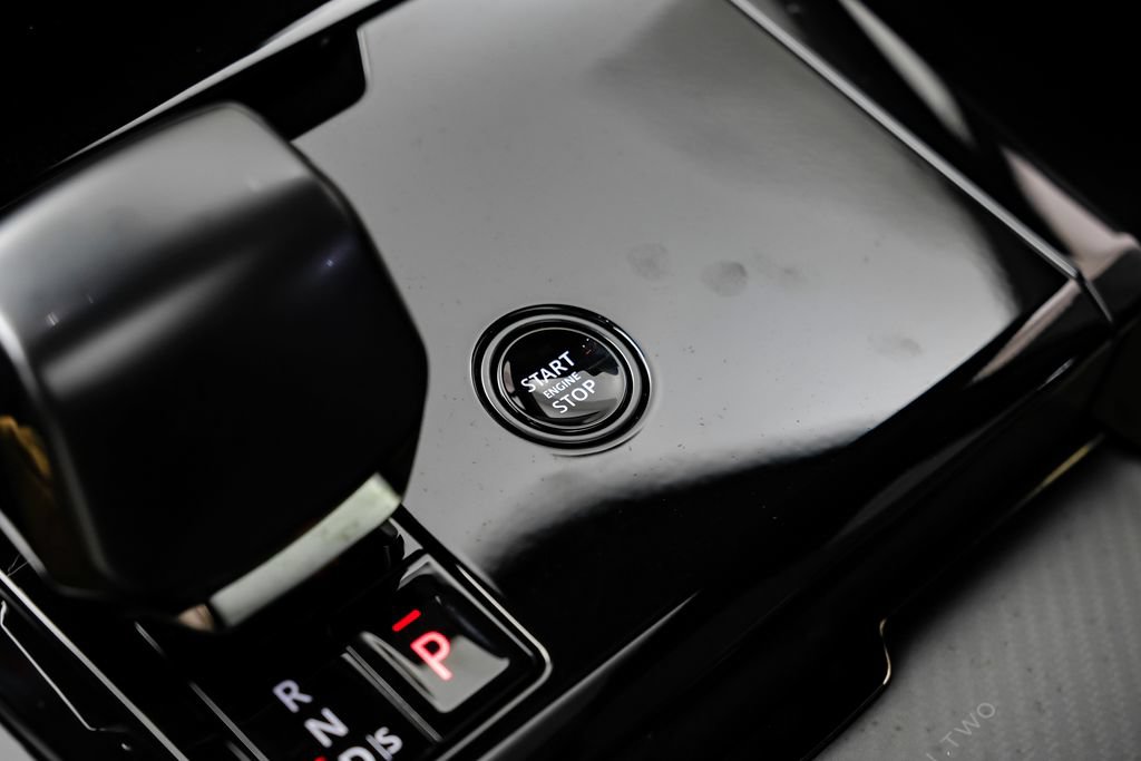 Used 2025 Land Rover Range Rover Sport SV Edition Two AWD/4WD image 23