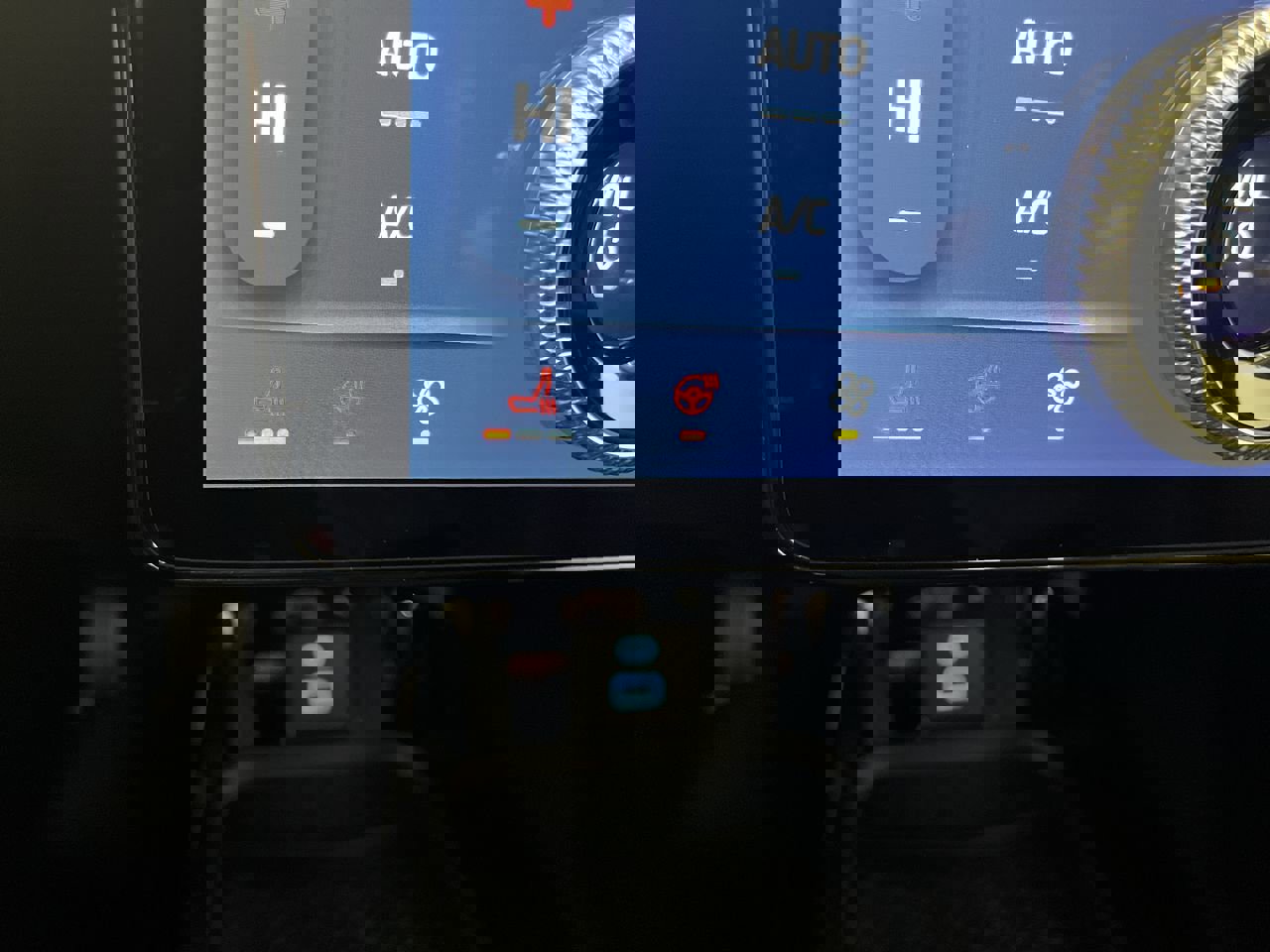 Used 2024 Ford Mustang Mach-E Select w/ Comfort Package Lite image 25