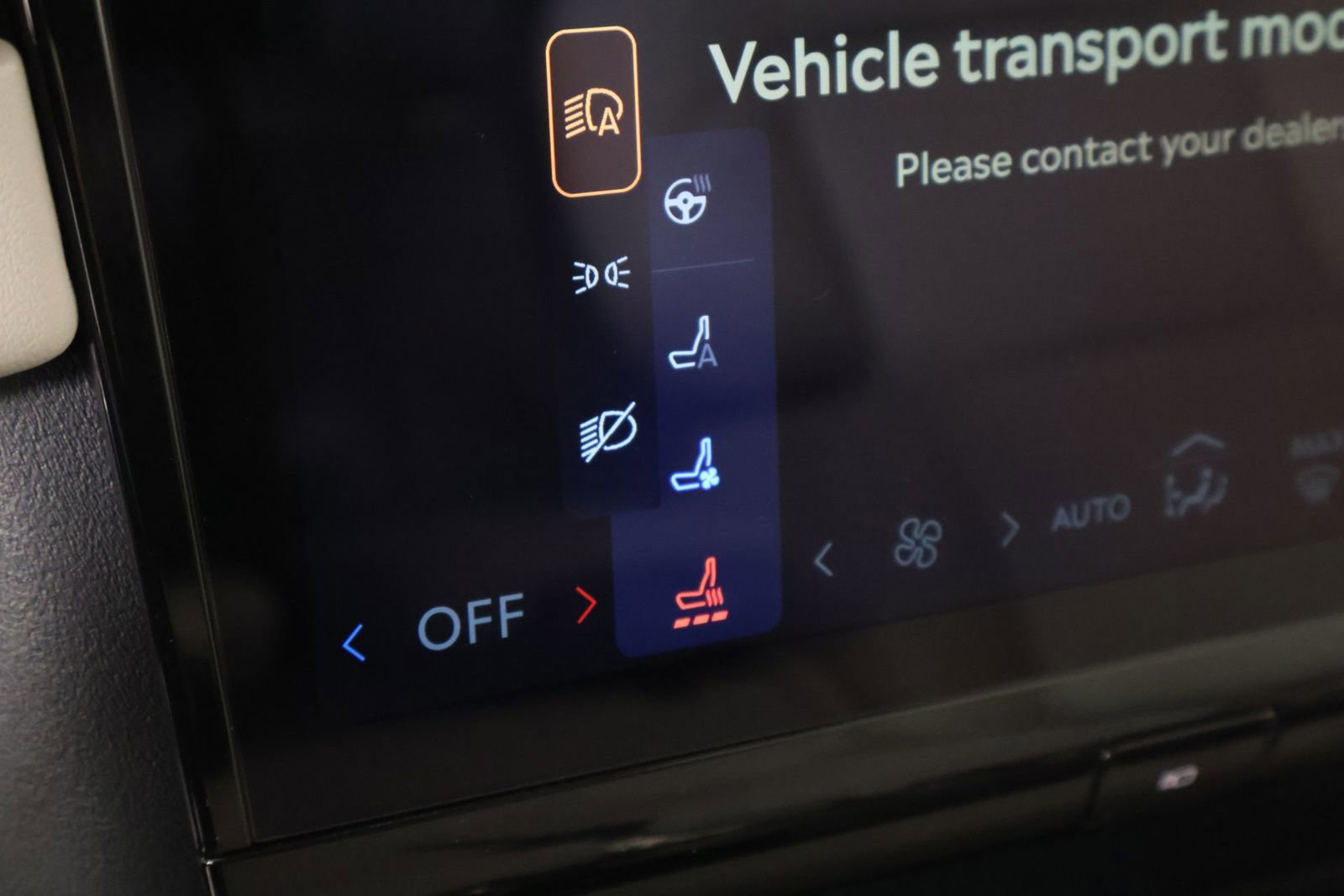 New 2026 Lincoln Navigator Premiere AWD/4WD image 7