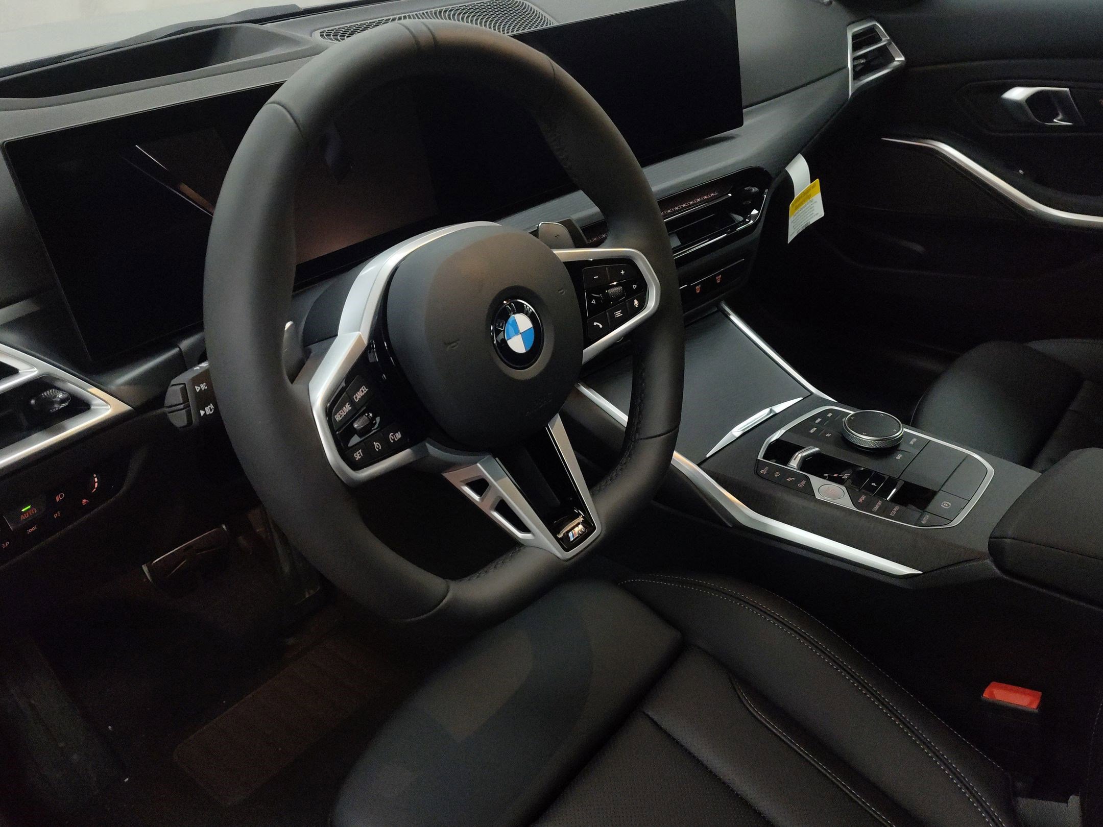 New 2026 BMW 330i xDrive Sedan w/ M Sport Package image 3