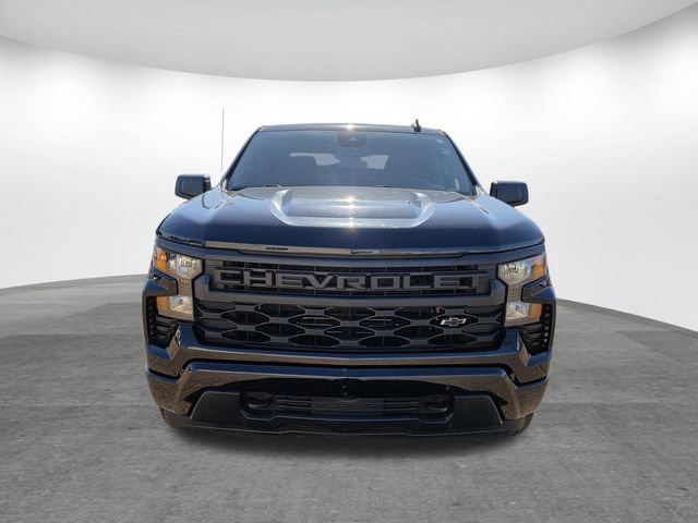 Used 2023 Chevrolet Silverado 1500 Custom w/ LPO, Dark Essentials Package image 2