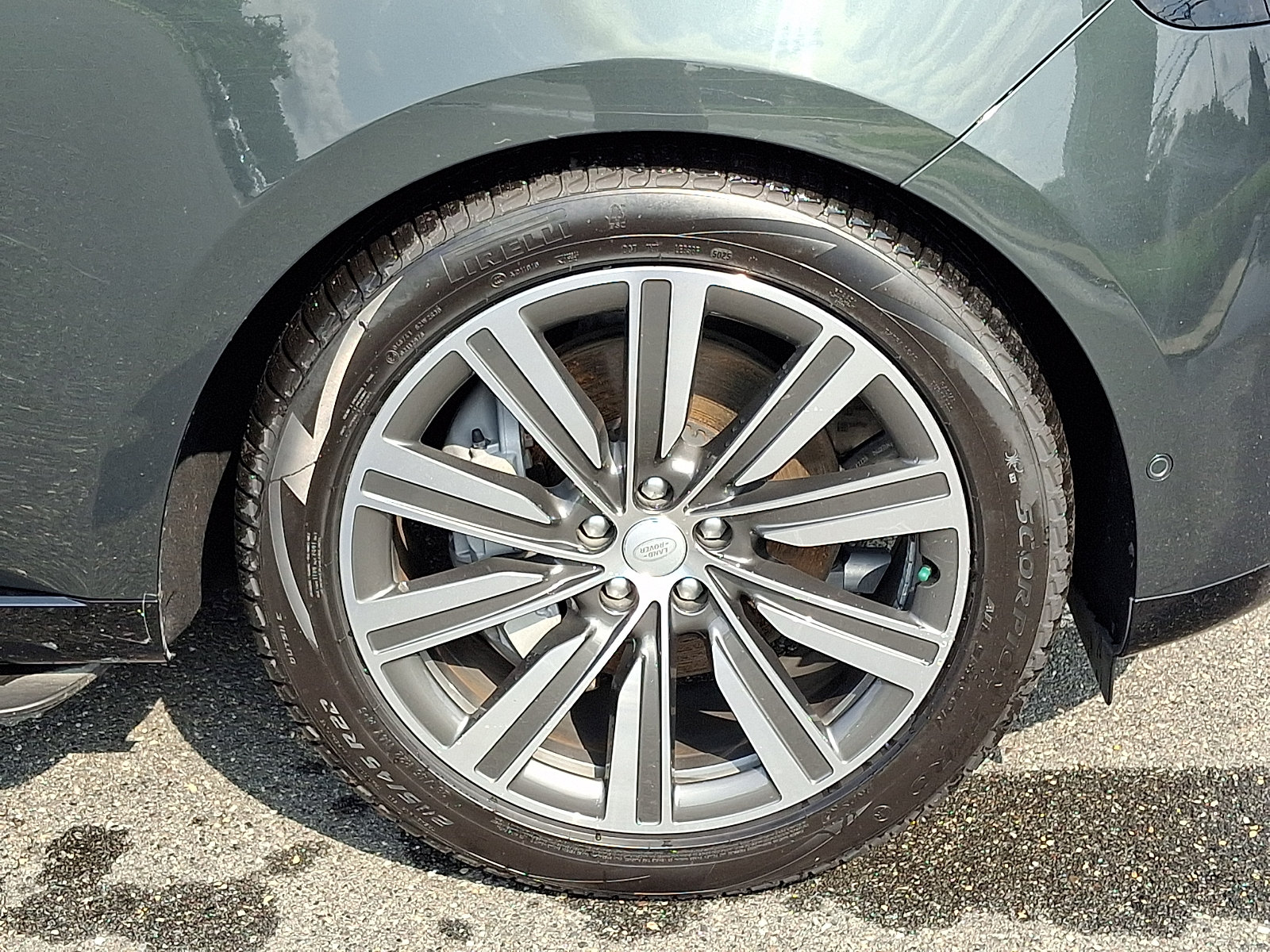 Used 2023 Land Rover Range Rover SE AWD/4WD image 8