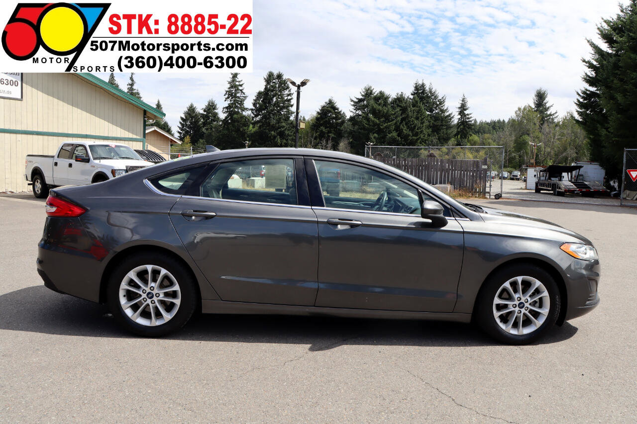 Used 2020 Ford Fusion SE image 8