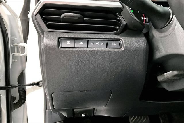 Used 2024 Nissan Altima 2.5 SR AWD/4WD image 45