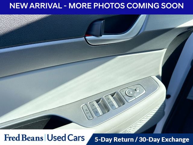 Used 2022 Hyundai Palisade SEL w/ Convenience Package image 2