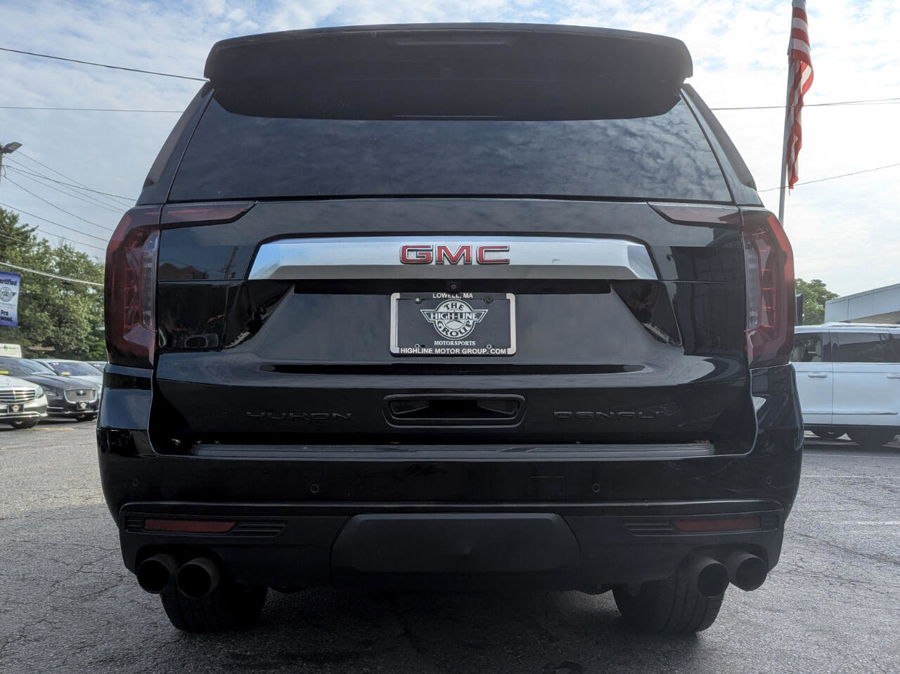 Used 2021 GMC Yukon XL Denali image 10