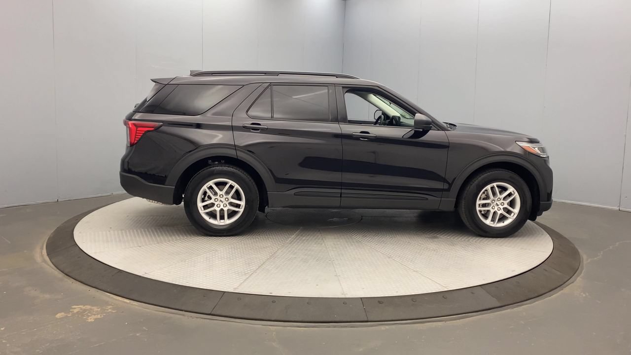 New 2026 Ford Explorer Active AWD/4WD image 6