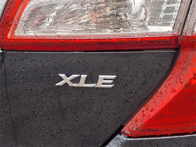 Used 2012 Toyota Camry XLE image 33