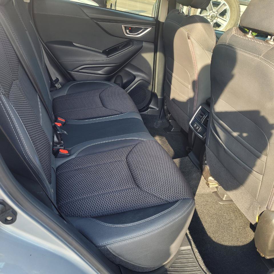 Used 2021 Subaru Forester Premium AWD/4WD image 33