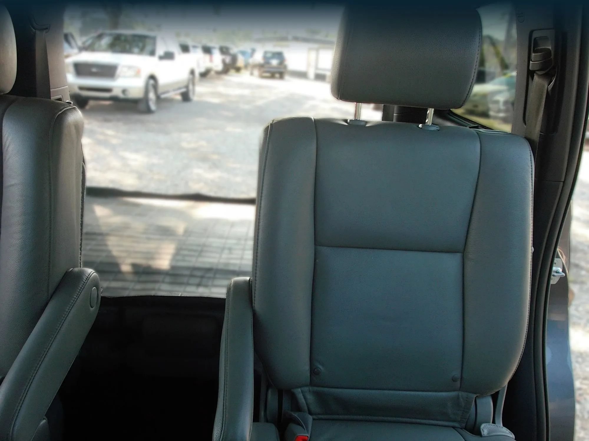 Used 2014 Toyota Sequoia Limited RWD image 22