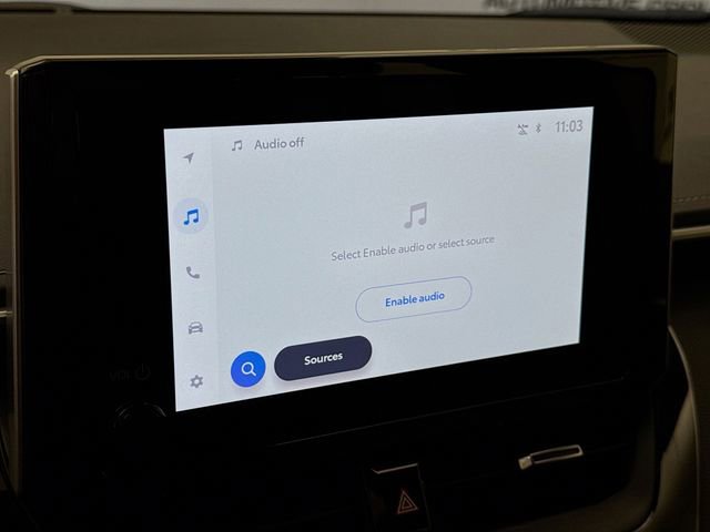 Used 2025 Toyota Corolla XSE image 17