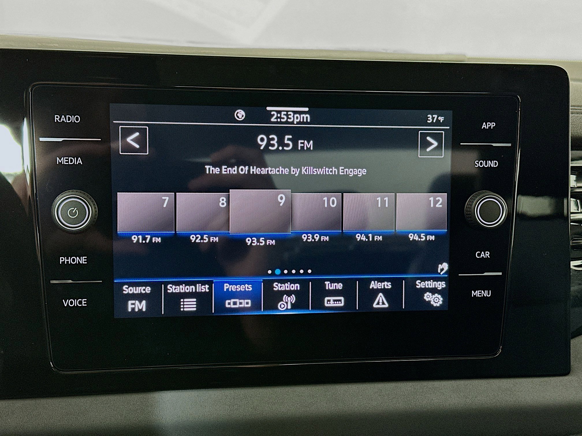 New 2026 Volkswagen Jetta SE image 14