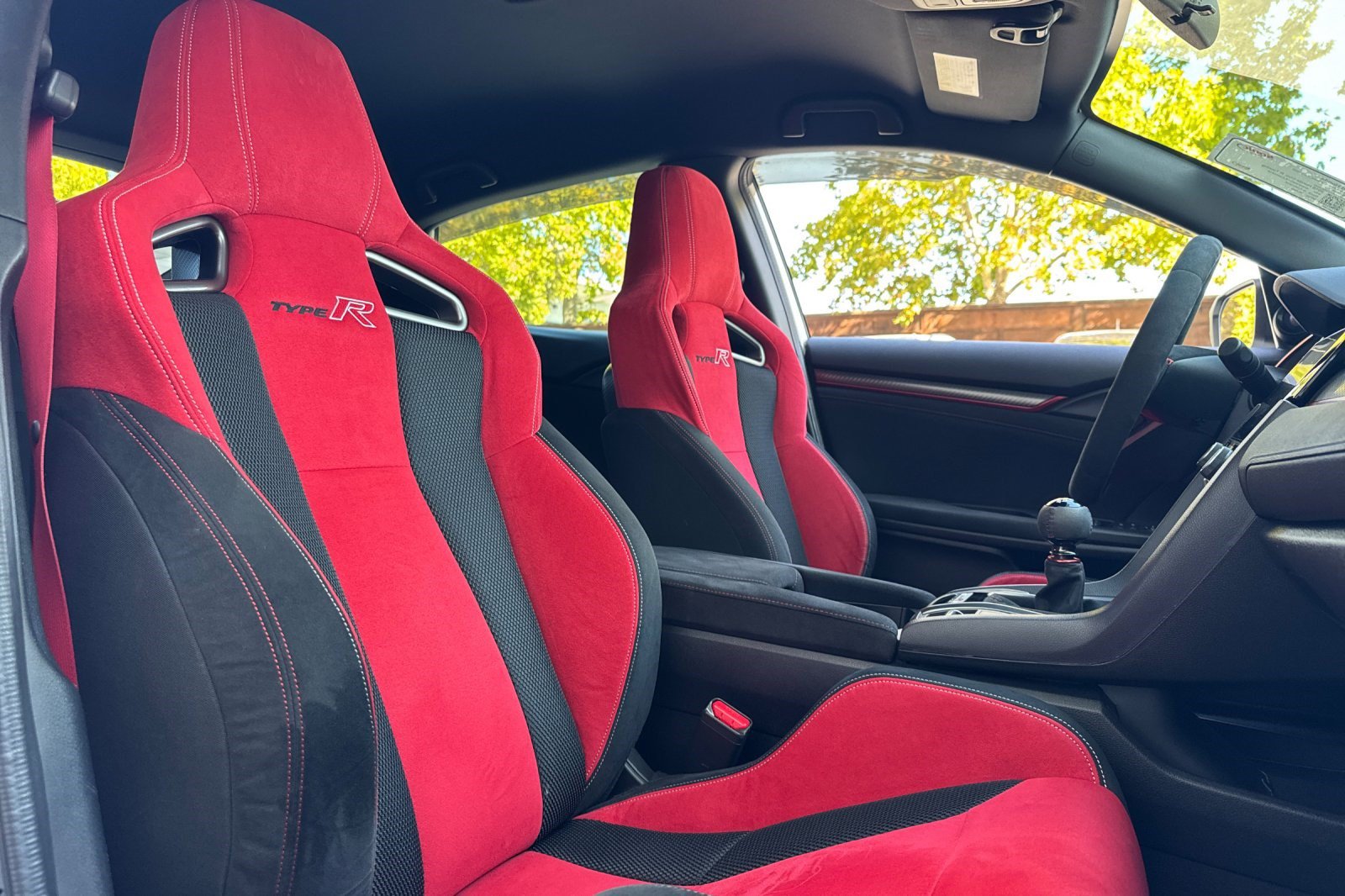 Used 2018 Honda Civic Type R image 27