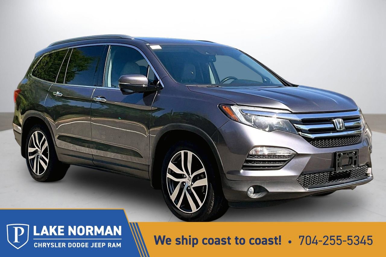 Used 2016 Honda Pilot Touring image 1
