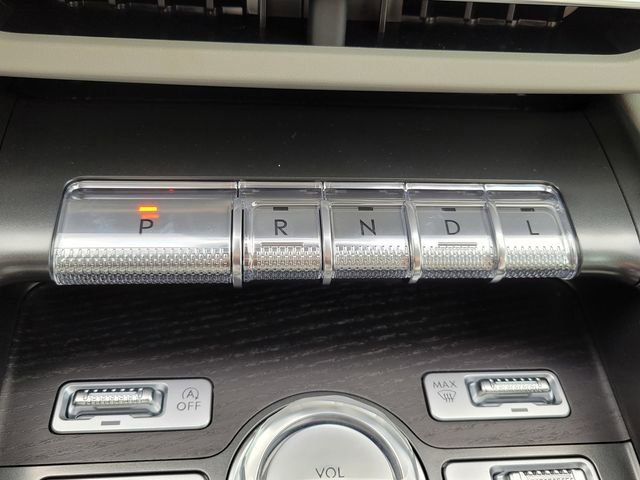 New 2026 Lincoln Nautilus Reserve image 21