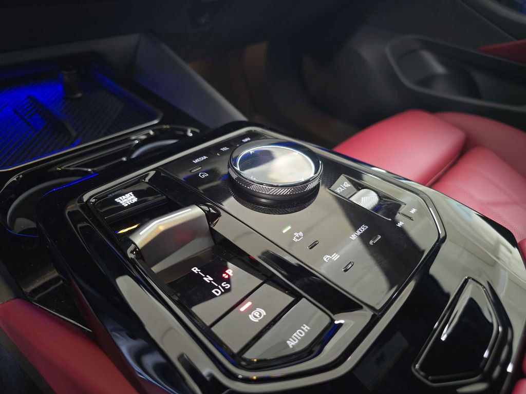 Used 2026 BMW 530i 530i w/ M Sport Package image 26