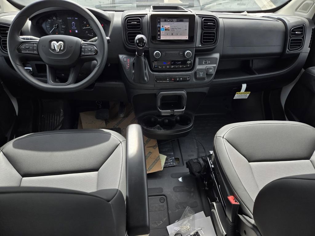 New 2025 RAM ProMaster 3500 w/ Roll-Up Rear Door Package image 16