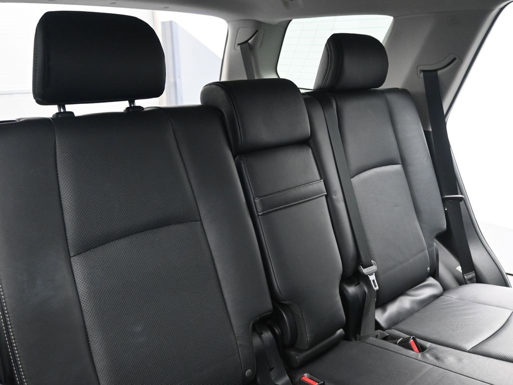 Used 2022 Toyota 4Runner Limited image 13