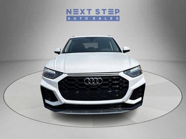 Used 2023 Audi Q5 2.0T Premium Plus AWD/4WD image 2