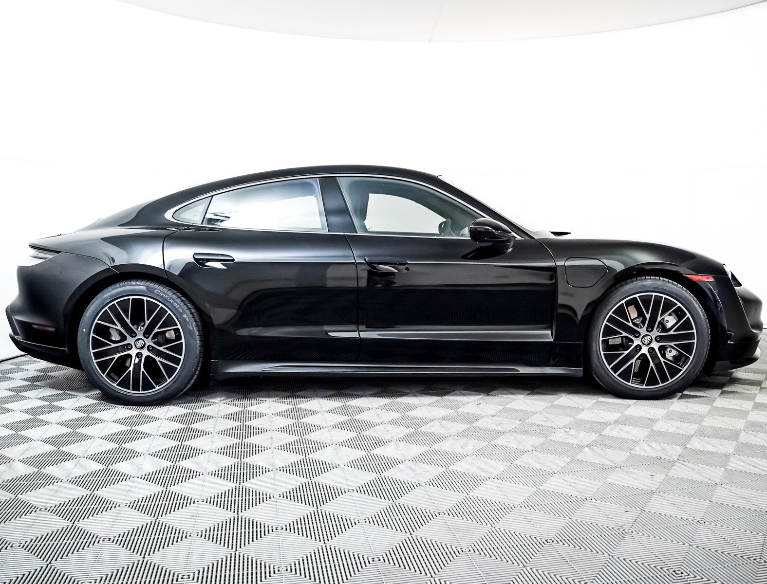 Certified 2024 Porsche Taycan Turbo w/ Premium Package image 10