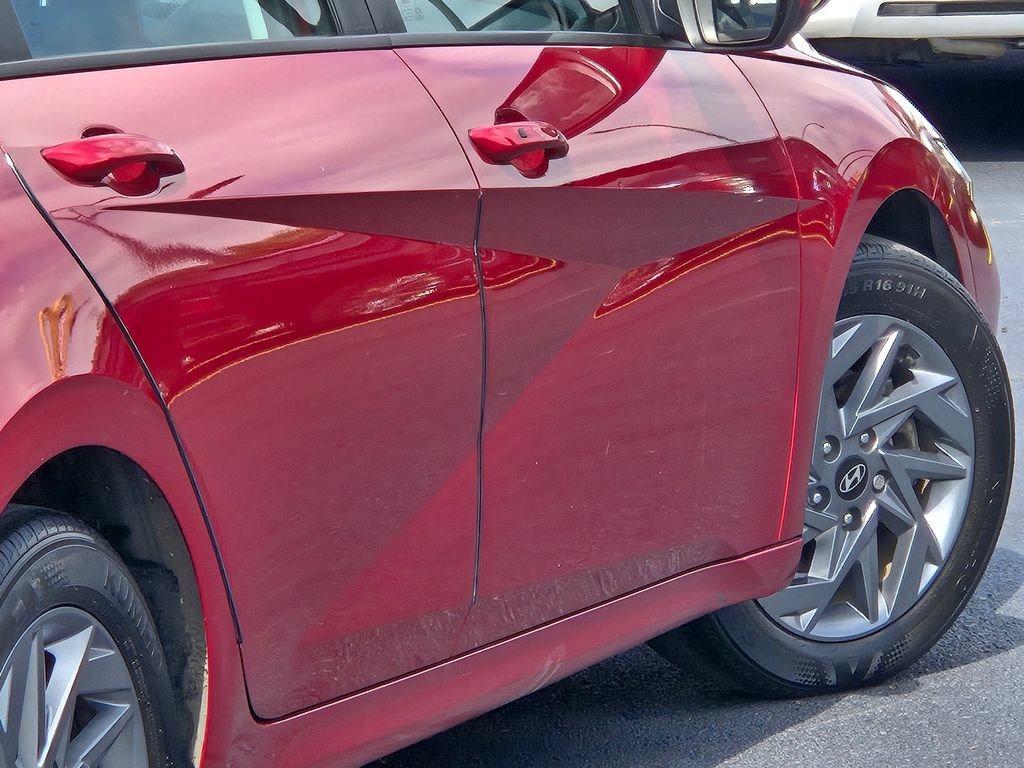 Used 2024 Hyundai Elantra SEL FWD image 17