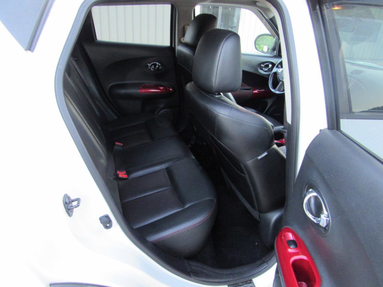 Used 2013 Nissan Juke SL AWD/4WD image 7