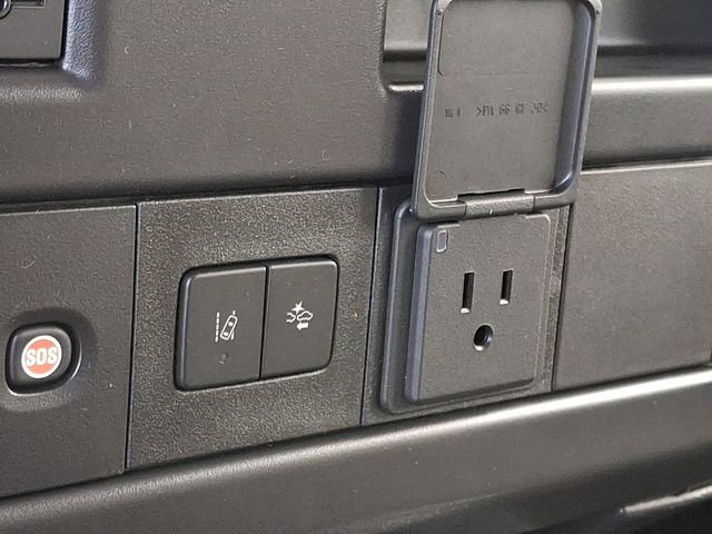 New 2025 Chevrolet Express 3500 LS image 15