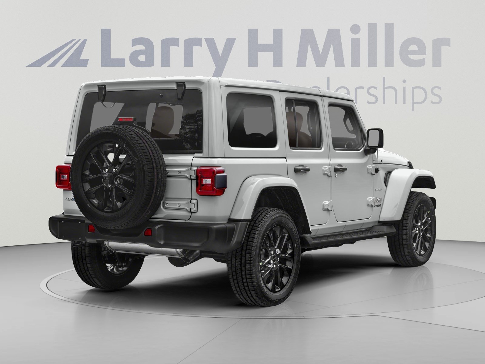 Used 2022 Jeep Wrangler Unlimited Sahara AWD/4WD image 2