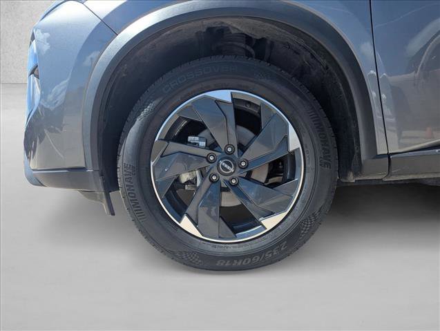 Used 2024 Nissan Rogue SV image 22