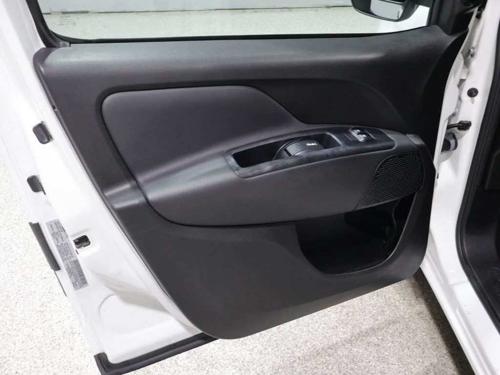 Used 2019 RAM ProMaster City Tradesman FWD image 11