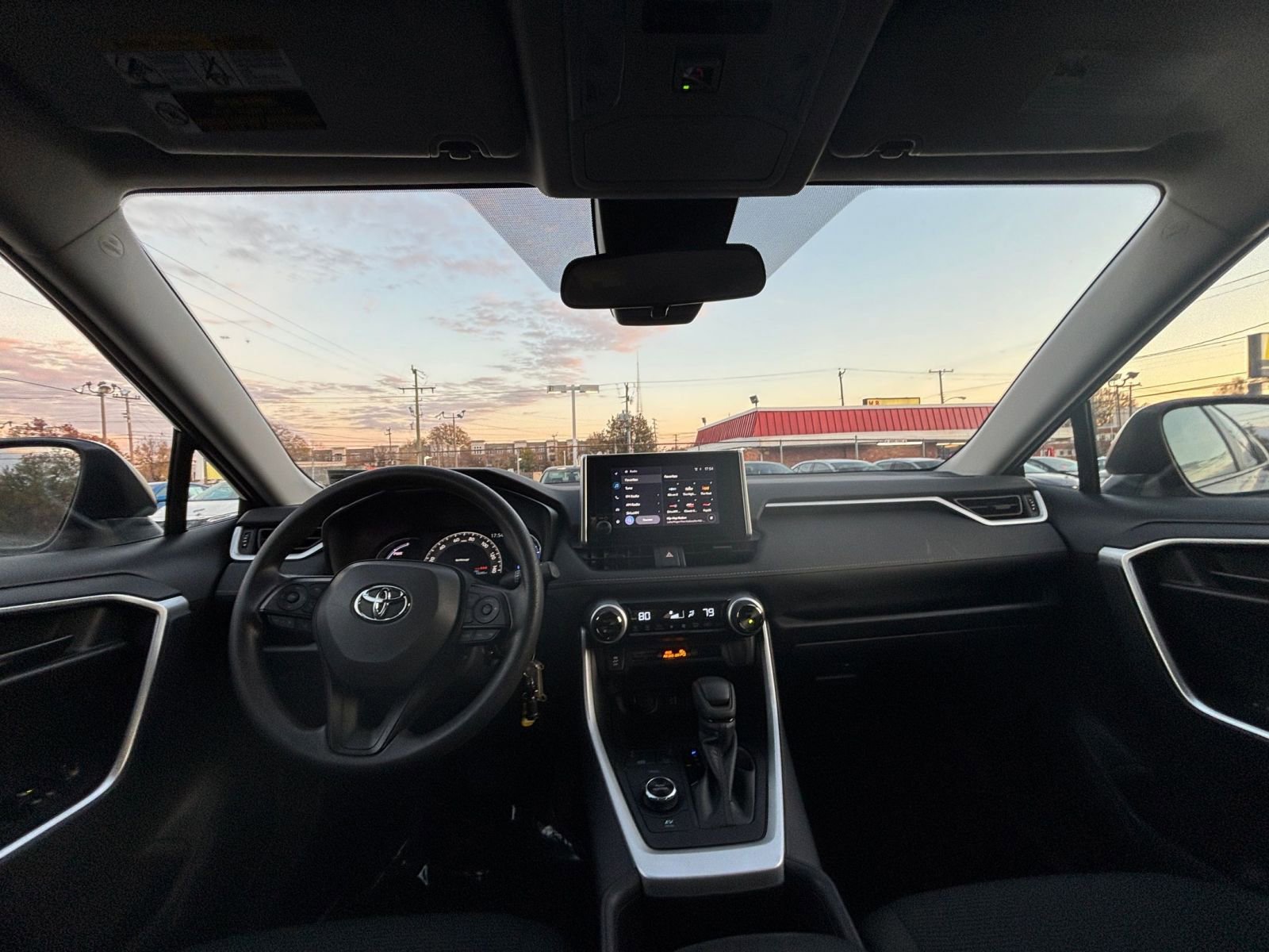 Used 2025 Toyota RAV4 LE image 32