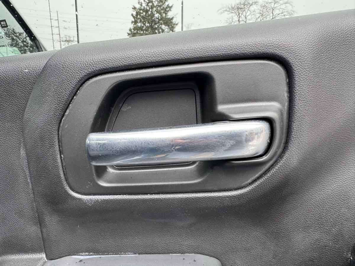 Used 2024 Chevrolet Silverado 1500 Custom image 33