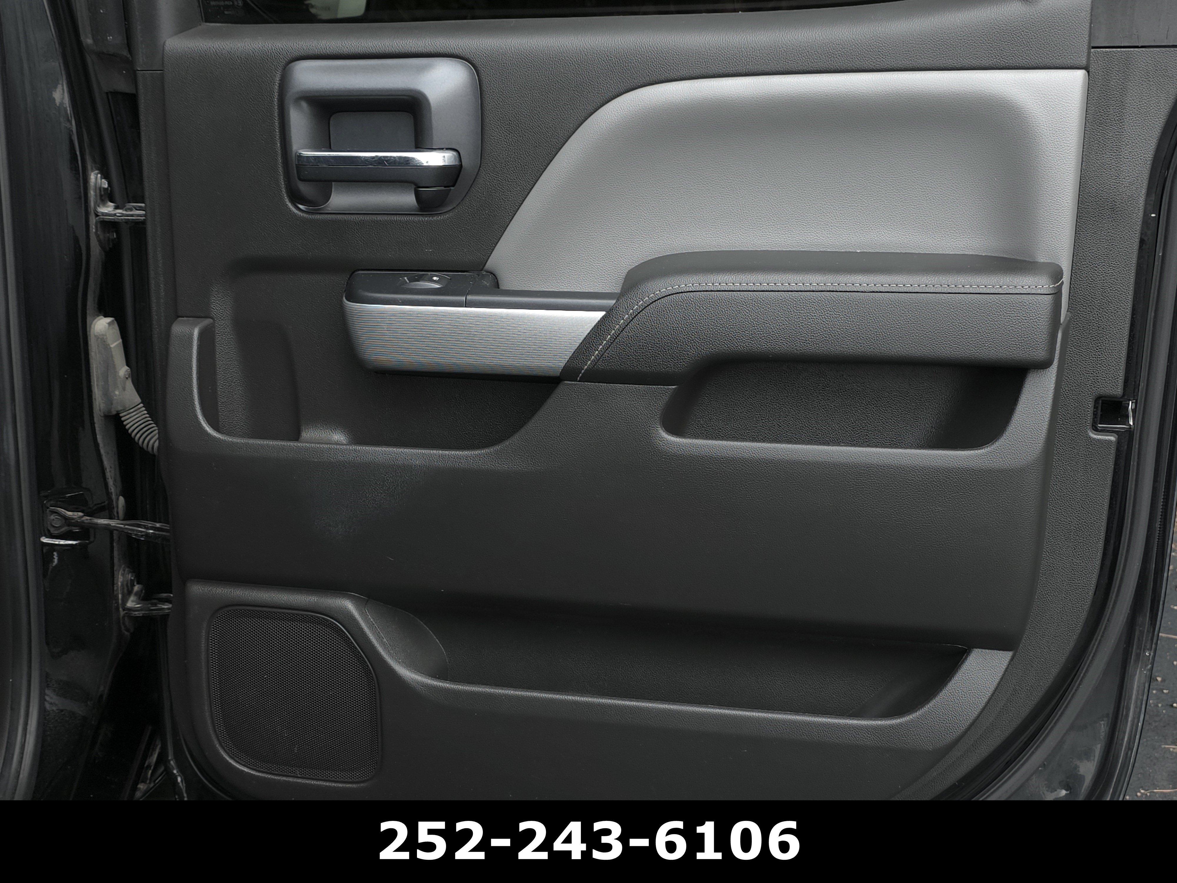 Used 2016 Chevrolet Silverado 1500 LT w/ All Star Edition AWD/4WD image 35