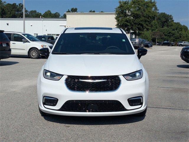 New 2025 Chrysler Pacifica Select image 8
