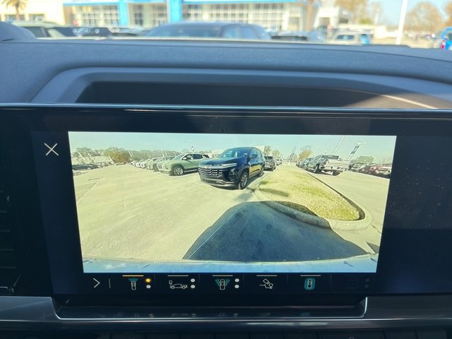 Used 2024 Chevrolet Silverado 2500 LTZ w/ LTZ Premium Package image 27