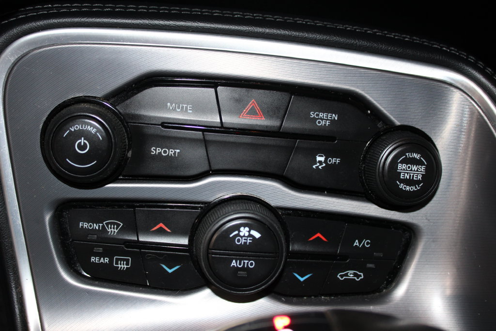 Used 2021 Dodge Challenger SXT RWD image 38
