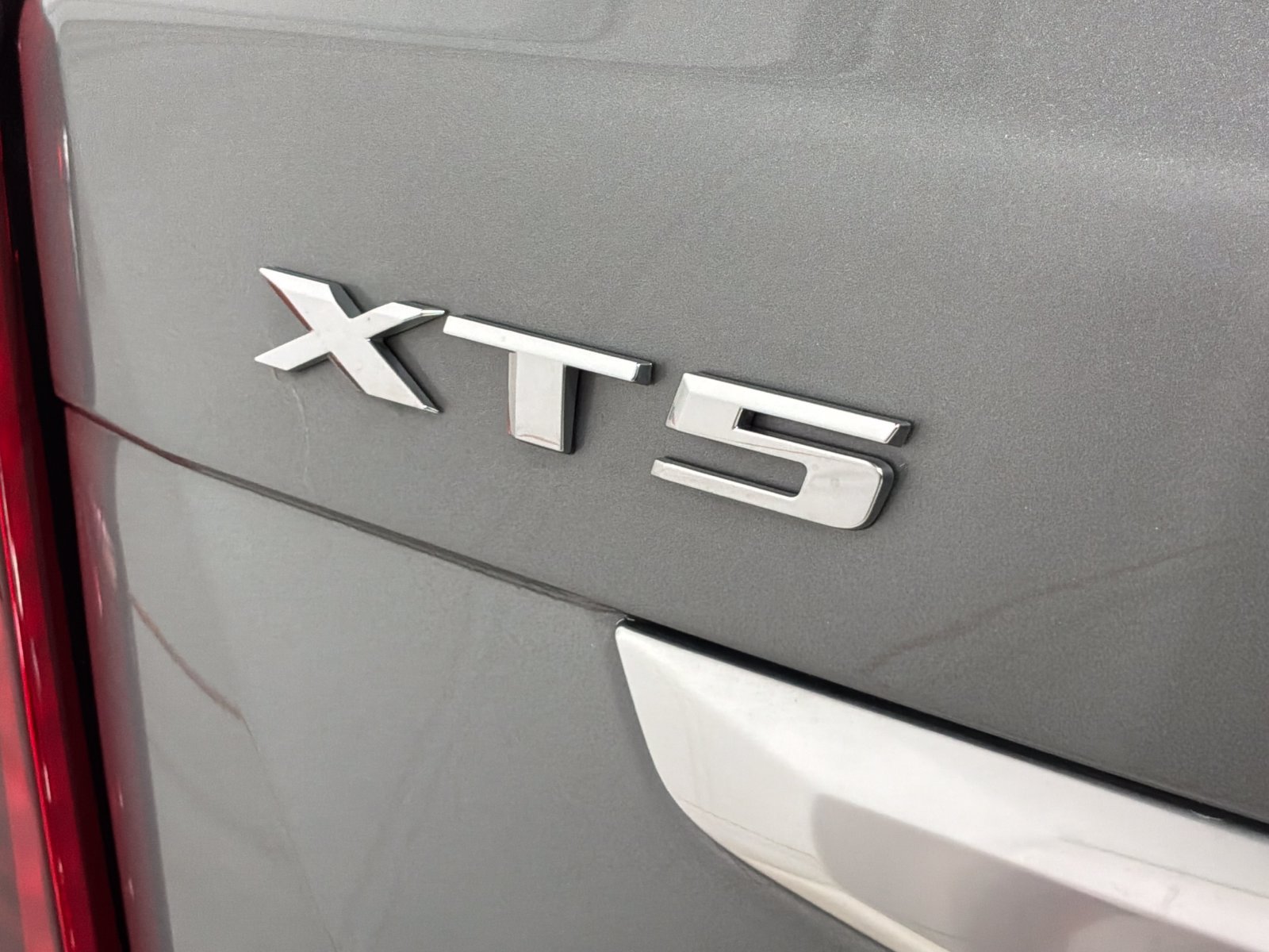 Used 2024 Cadillac XT5 Premium Luxury w/ Technology Package AWD/4WD image 11