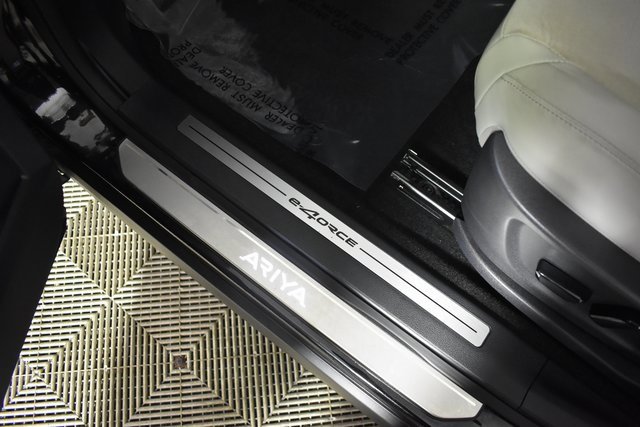 Certified 2023 Nissan Ariya AWD image 9