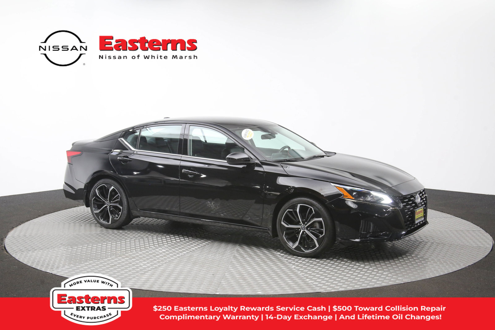 Used 2023 Nissan Altima 2.5 SR FWD image 46